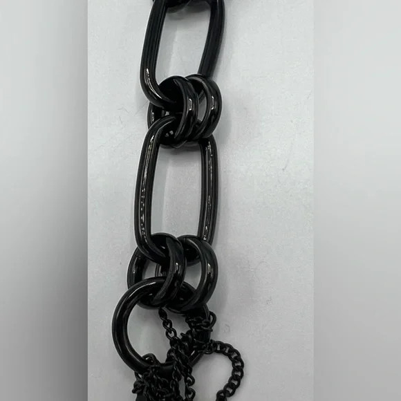 NEW MICHAEL KORS Black CLIP ON HANGING EARRINGS - Picture 4 of 6